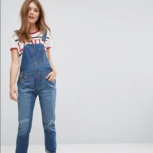 LEVI’S OVERALLS
